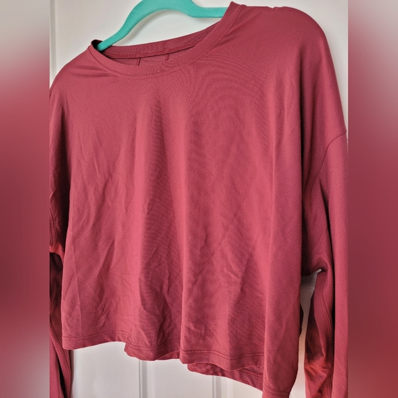 Lululemon Abrasion Resitant Training Long Sleeve - Picture 4 of 4